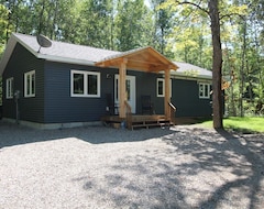 Casa/apartamento entero New Bruce Peninsula Cottage (Miller Lake, Canadá)