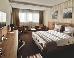 Hotel Le 830 (Namur, Belçika)
