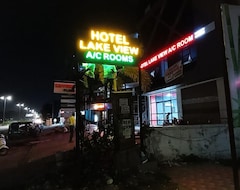 Hotelli Hotel Lakeview,vadodara (Vadodara, Intia)