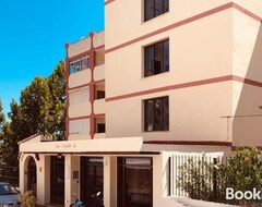 Koko talo/asunto Club Bellavista (Torremolinos, Espanja)