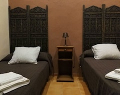 Koko talo/asunto Villa With 6 Bedrooms In Ciudad Real, With Private Pool, Furnished Garden And Wifi (Alcázar de San Juan, Espanja)