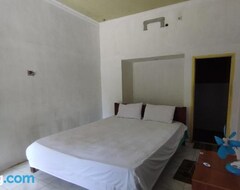 Khách sạn Spot On 93740 Madame Guesthouse (Mataram, Indonesia)