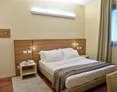 Hotel Forum (Baranzate, İtalya)