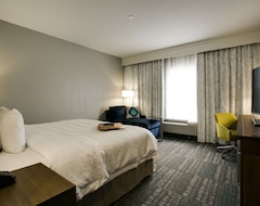 Khách sạn Hampton Inn & Suites Dallas/Ft. Worth Airport South (Euless, Hoa Kỳ)