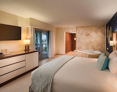 Otel Impressive Premium  Punta Cana (Playa Bavaro, Dominik Cumhuriyeti)