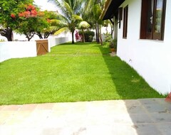 Toàn bộ căn nhà/căn hộ Casadepraia / Paraísoemguarajuba / Wifi / Wide Area / Swimming Pool / Barbecue (Acari, Brazil)