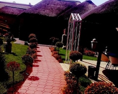 Khách sạn Ga-dikobo Guest House (Vosloorus, Nam Phi)