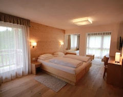 Khách sạn Hotel Gran Paradiso (San Cassiano, Ý)