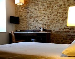 Hotelli The Originals City-Hotel Le Coeur d'Or Sedan (Douzy, Ranska)