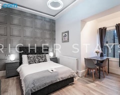 Hotelli East London Short Lets - The Pond House - Ensuite Rooms (Lontoo, Iso-Britannia)