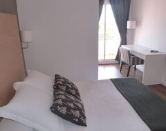 Khách sạn Hotel Llorca (Hospitalet de l'Infant, Tây Ban Nha)