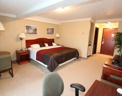 Khách sạn Country Inn Listowel (Millbank, Canada)