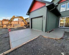 Hele huset/lejligheden Newly Constructed Townhome With Lots Of Room. 3 Bed, 2.5 Bath (Molalla, USA)