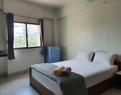 Hotel Boonlert Apartment 1 (Hat Yai, Thailand)