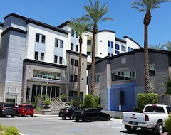 Khách sạn Oakwood At Level At Sixteenth (Phoenix, Hoa Kỳ)