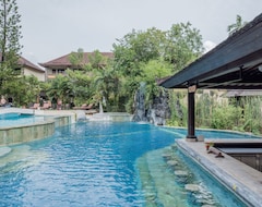 فندق هوتل فيلا لومبونج (سيمنياك, إندونيسيا)