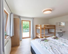 Toàn bộ căn nhà/căn hộ Apartment Ferienwohnung (brg106) In Bruck - 8 Persons, 3 Bedrooms (Taxenbach, Áo)