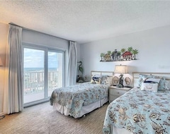 Toàn bộ căn nhà/căn hộ Enjoy Panoramic Ocean Views For Miles From This Luxury 1 Bdrm Condo! (New Smyrna Beach, Hoa Kỳ)