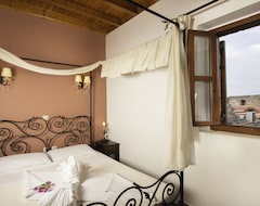 Camelot Traditional & Classic Hotel (Rodos Adası, Yunanistan)