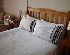 Hotel Paul Kruger 63 (Robertson, South Africa)