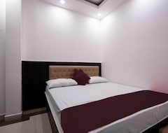 Otel Nova Inn (Delhi, Hindistan)