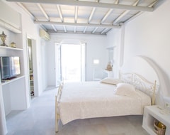 Otel Aspasia Luxury Apartments (Agia Anna, Yunanistan)
