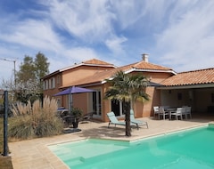 Toàn bộ căn nhà/căn hộ House With Swimming Pool, 4 Bedrooms - 10 People (Saint-Cyr-sur-le-Rhône, Pháp)