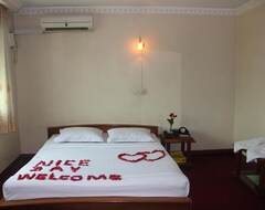 Hotel Nice day (Rangun, Burma)