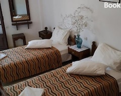 Hotel Nancy's Rooms 2 (Gouvia, Grecia)