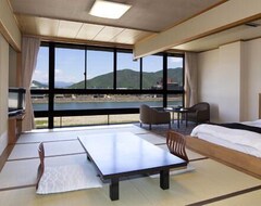 Ryokan Hotel Park (Gifu, Japón)