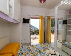 Entire House / Apartment Casa Melevyen In Positano (Positano, Italy)