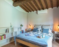 Koko talo/asunto Villa Joy 8 Sleeps, Villa With Private Pool At Exclusive Use! (Foiano della Chiana, Italia)