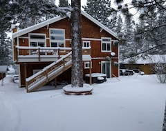 Hele huset/lejligheden Open, Inviting, Hot Tub, Close To Ski And Truckee Downtown - Your Ski Heaven (Truckee, USA)