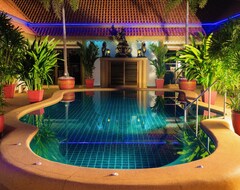 Siam Court Hotel And Resort (Sattahip, Tayland)
