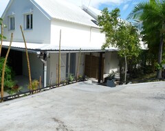 Toàn bộ căn nhà/căn hộ Small Villa Large Sea View, Large Pool, Garden, Fully Equipped (Saint-Leu, Réunion)
