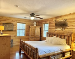 Toàn bộ căn nhà/căn hộ Bearadise Retreat Cabin (Ellijay, Hoa Kỳ)