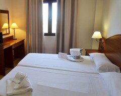 Khách sạn Hotel Reyes Ziries (Albolote, Tây Ban Nha)