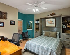 Toàn bộ căn nhà/căn hộ Charming 4 Bedroom Home Located In Cottonwood! Community Pool & Hot Tub! Trail (Cottonwood, Hoa Kỳ)
