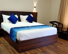 Hotel Morpho Badami Resort (Badami, Indien)