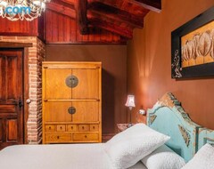 Cijela kuća/apartman Awesome Home In Carabanzo With Wifi And 2 Bedrooms (Lena, Španjolska)
