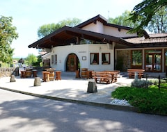 Khách sạn Vinnaeria La Baita (Capriva del Friuli, Ý)