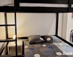 Hele huset/lejligheden Studio Cosy 33 M2 Limite Lyon. Parking Privatif. (Bron, Frankrig)