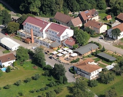 Khách sạn Forsthof (Steinheim an der Murr, Đức)