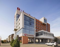 Hotel Ramada By Wyndham Oradea (Oradea, Romania)