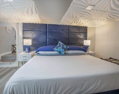 Tüm Ev/Apart Daire 84’ Luxury Yacht -once In A Lifetime Vacation- 4 Bedrooms - 2.5 Baths Sleeps 7 (South Pasadena, ABD)