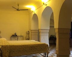 Hotel Pachewar Garh Fort (Malpura, India)