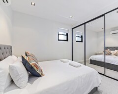 Homehotel High-end 3 Bedroom Terrace With Parking (Lane Cove, Australija)