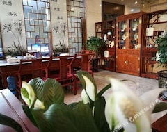Khách sạn Nujiang Hotel (Lushui, Trung Quốc)