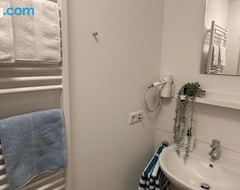 Cijela kuća/apartman Stilvolles Und Modernes Appartement Mit Sonnigem Balkon In Flughafen- Und Messenahe (Leinfelden, Njemačka)