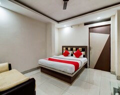 Hotel OYO 27696 Jai Ganesh Banquet Hall & Rooms (Dhanbad, India)